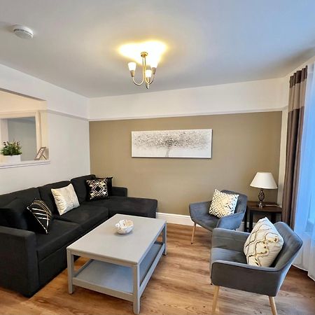 Large Family-Friendly 2Bd Glastonbury Retreat, Sleeps 5 Eksteriør bilde