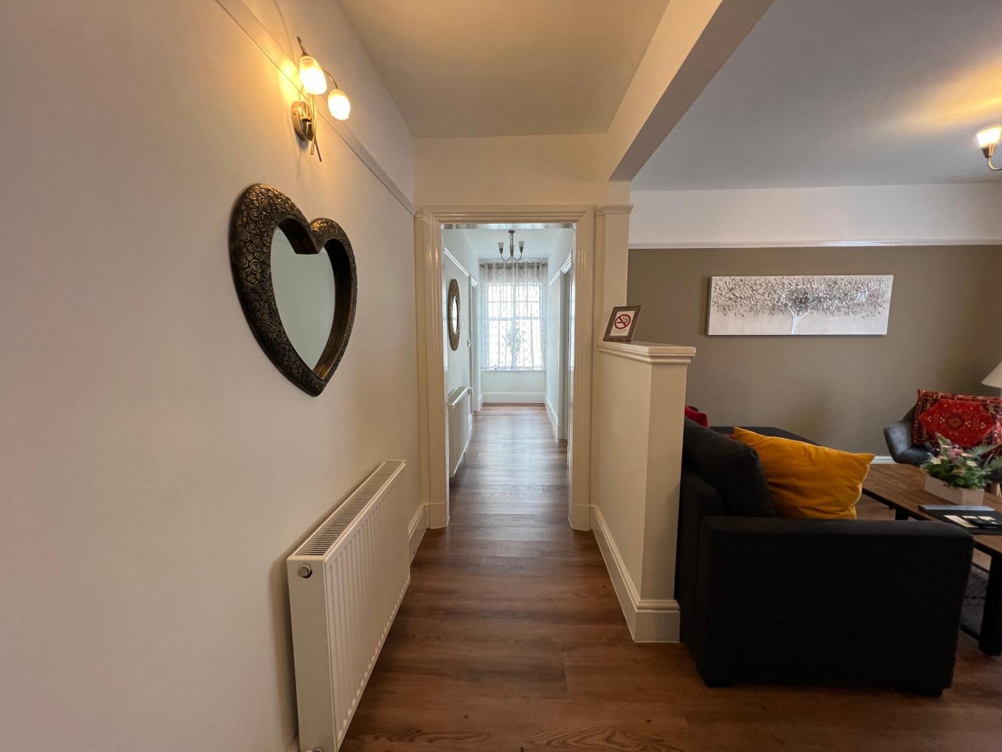 Large Family-Friendly 2Bd Glastonbury Retreat, Sleeps 5 Eksteriør bilde
