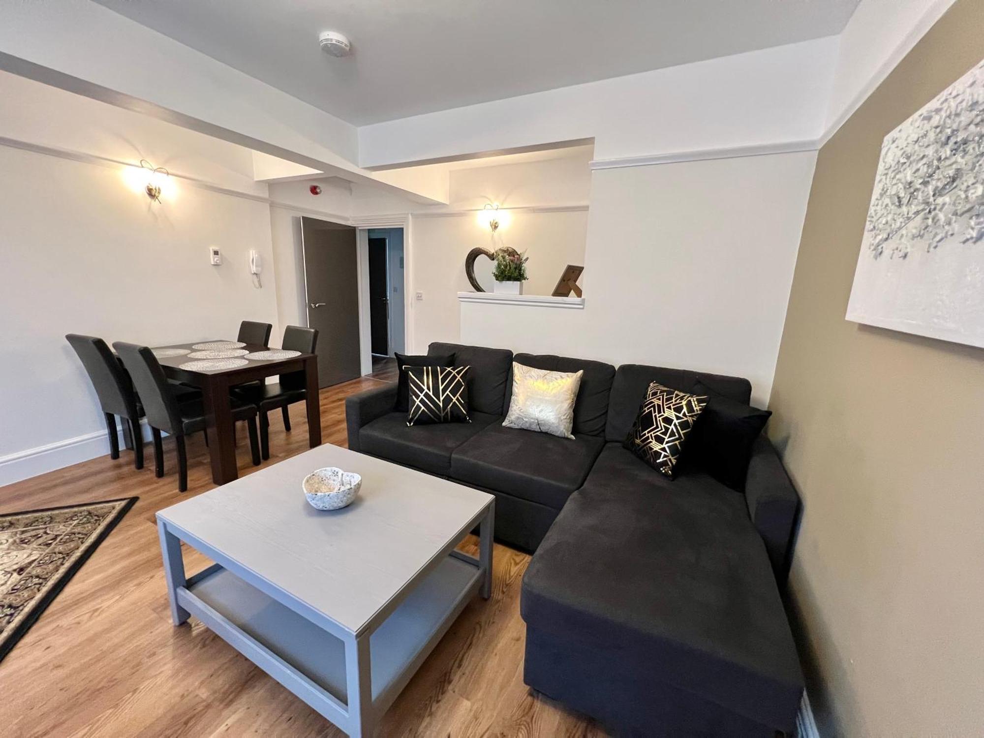 Large Family-Friendly 2Bd Glastonbury Retreat, Sleeps 5 Eksteriør bilde