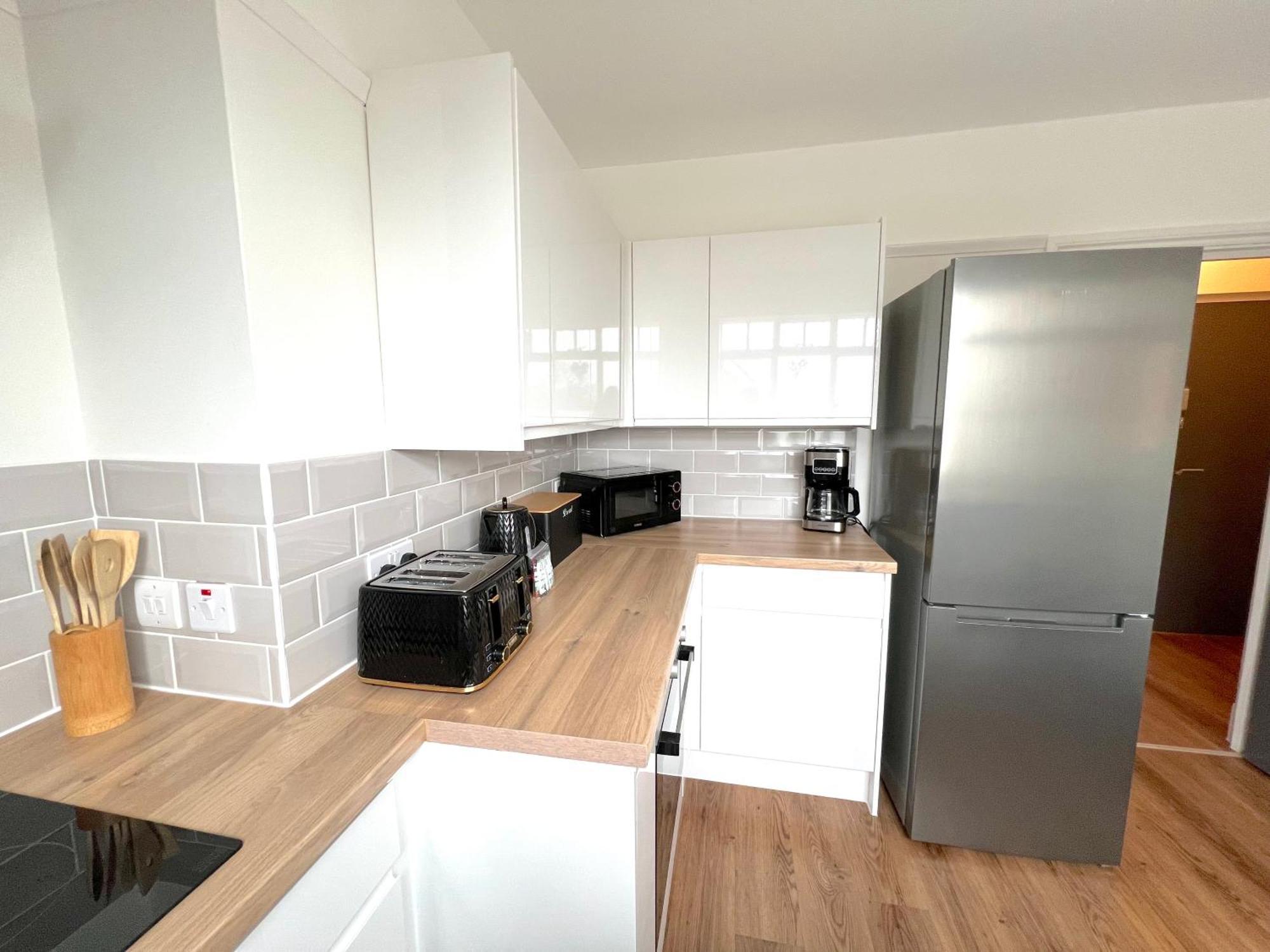Large Family-Friendly 2Bd Glastonbury Retreat, Sleeps 5 Eksteriør bilde