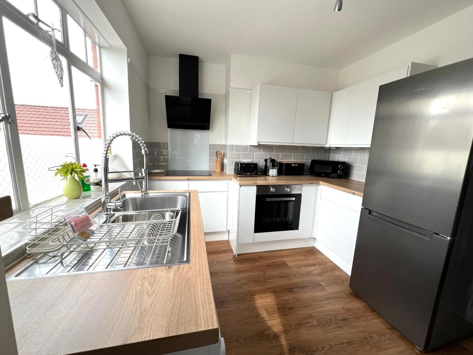 Large Family-Friendly 2Bd Glastonbury Retreat, Sleeps 5 Eksteriør bilde